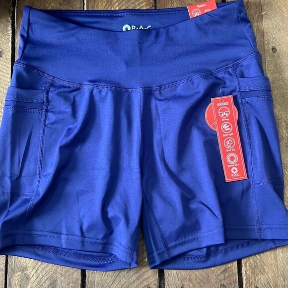 NWT R.A.G. Women's High Waisted Performance Shorts Purple Size Medium - Picture 1 of 5